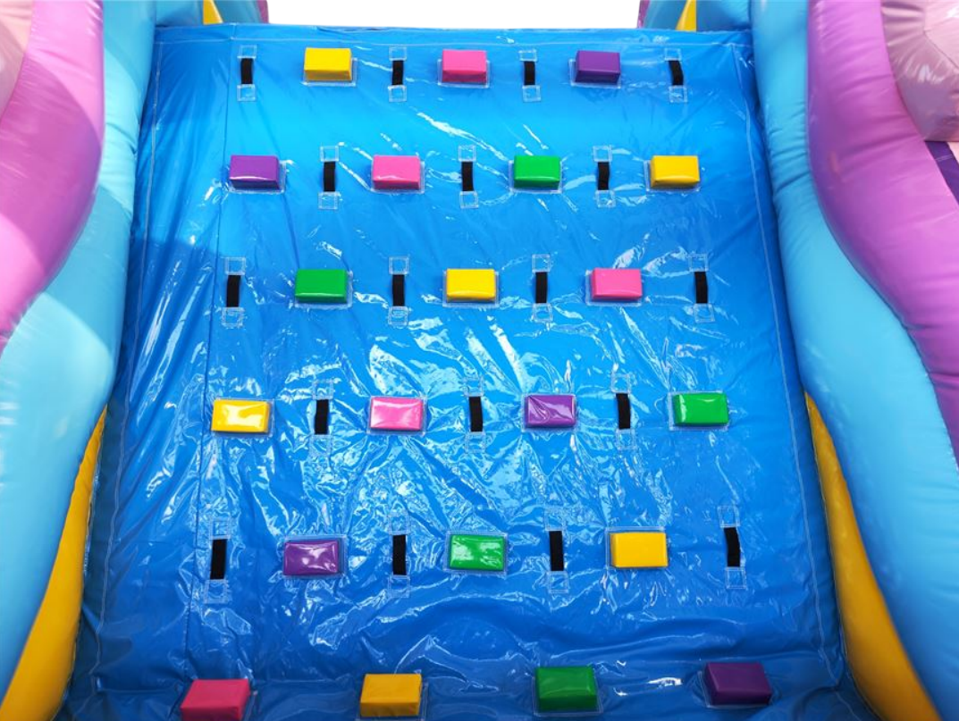 OB-021 COURSE LICORNE-NUAGE