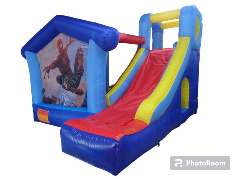 JEU GONFLABLE PETIT SPIDERMAN